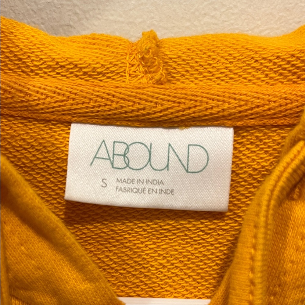 Orange Abound Cropped Zip-Up Hoodie - Picture 3 of 3